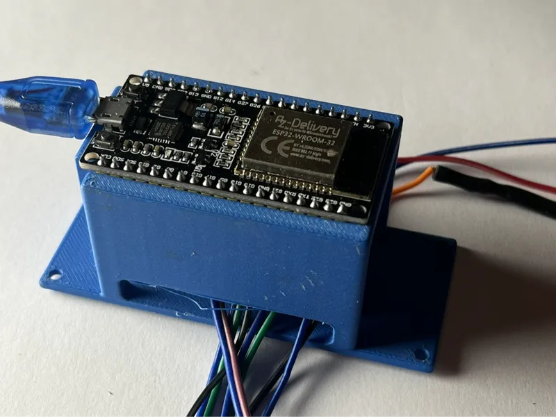 ESP32 WROOM board holder