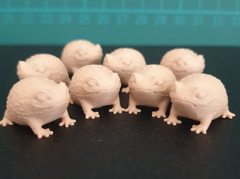 Rain Frog Miniature Figurine - 19mm