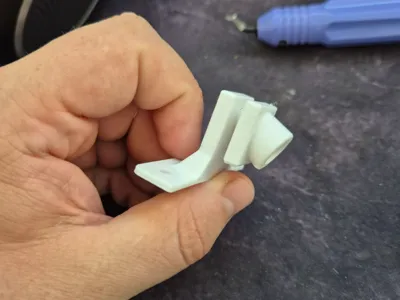 PTFE tube Guide Sunlu FilaDryer S1 down faceing
