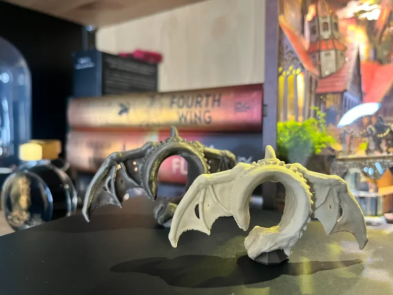 Dragon book page holder 