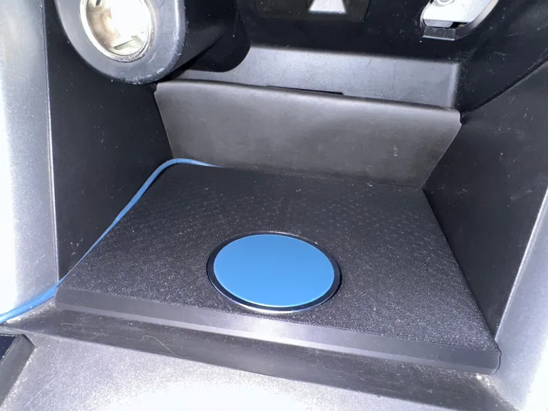 Subaru Forester SH III 3 magsafe charger iphone
