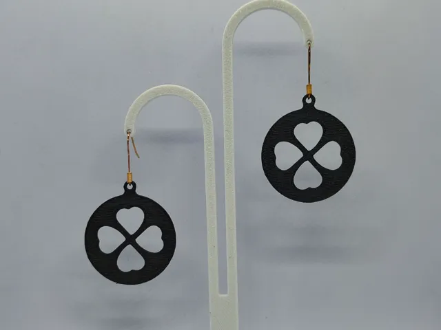 Aretes Amor con Suerte
