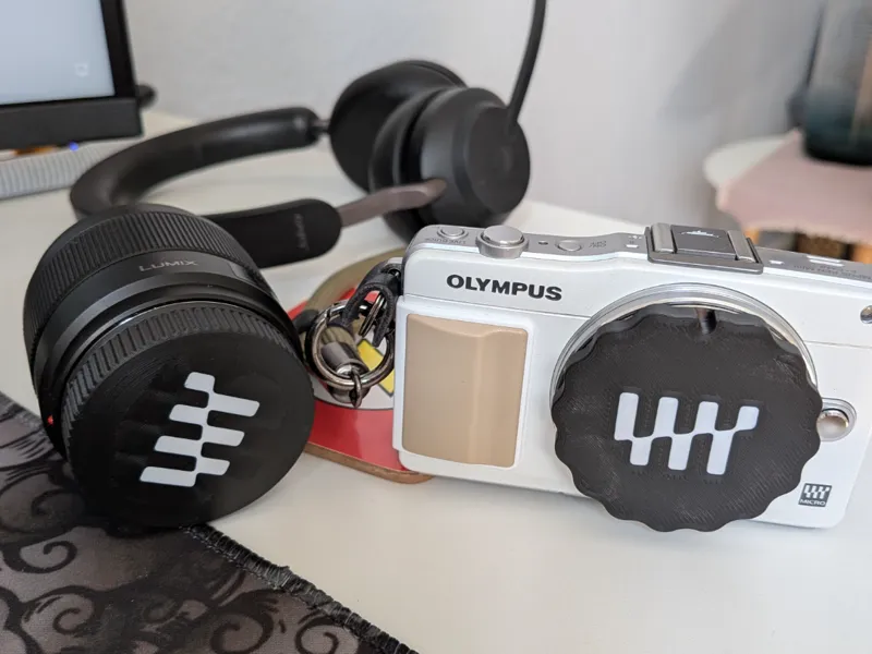 Micro Four Thirds (MFT) - Rear Lens Cap with Logo