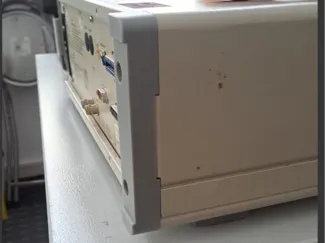 Fluke 9100 legs/supports