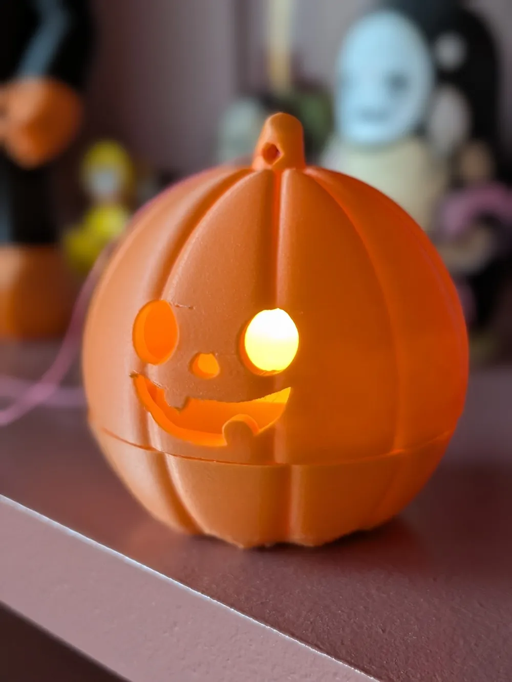 Hanging Pumpkin Lantern - Free 3D Print Model - MakerWorld