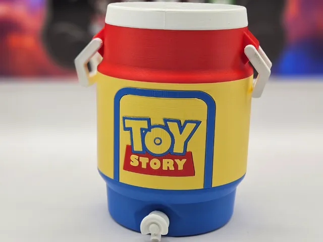 Toy Story თემატიკის 12 oz ქილის დამჭერი
