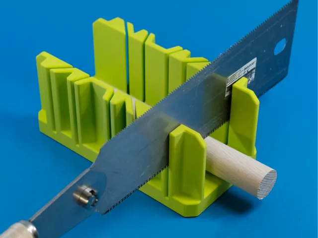 Miter Box – 45° / 22.5° / 90° | Schneidlade