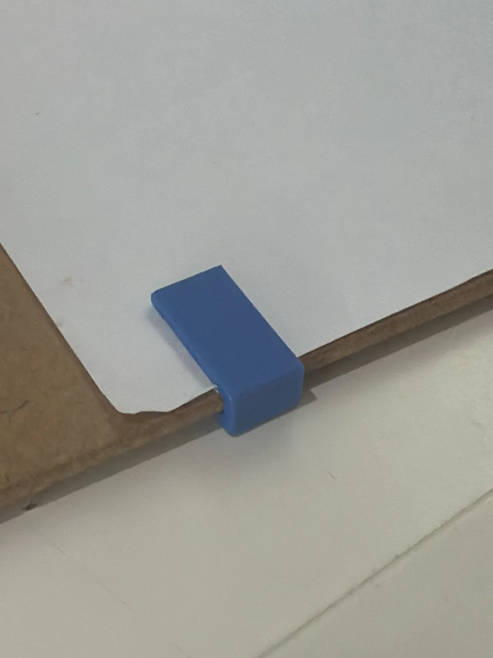WindLock clipboard Paper clamp view 2