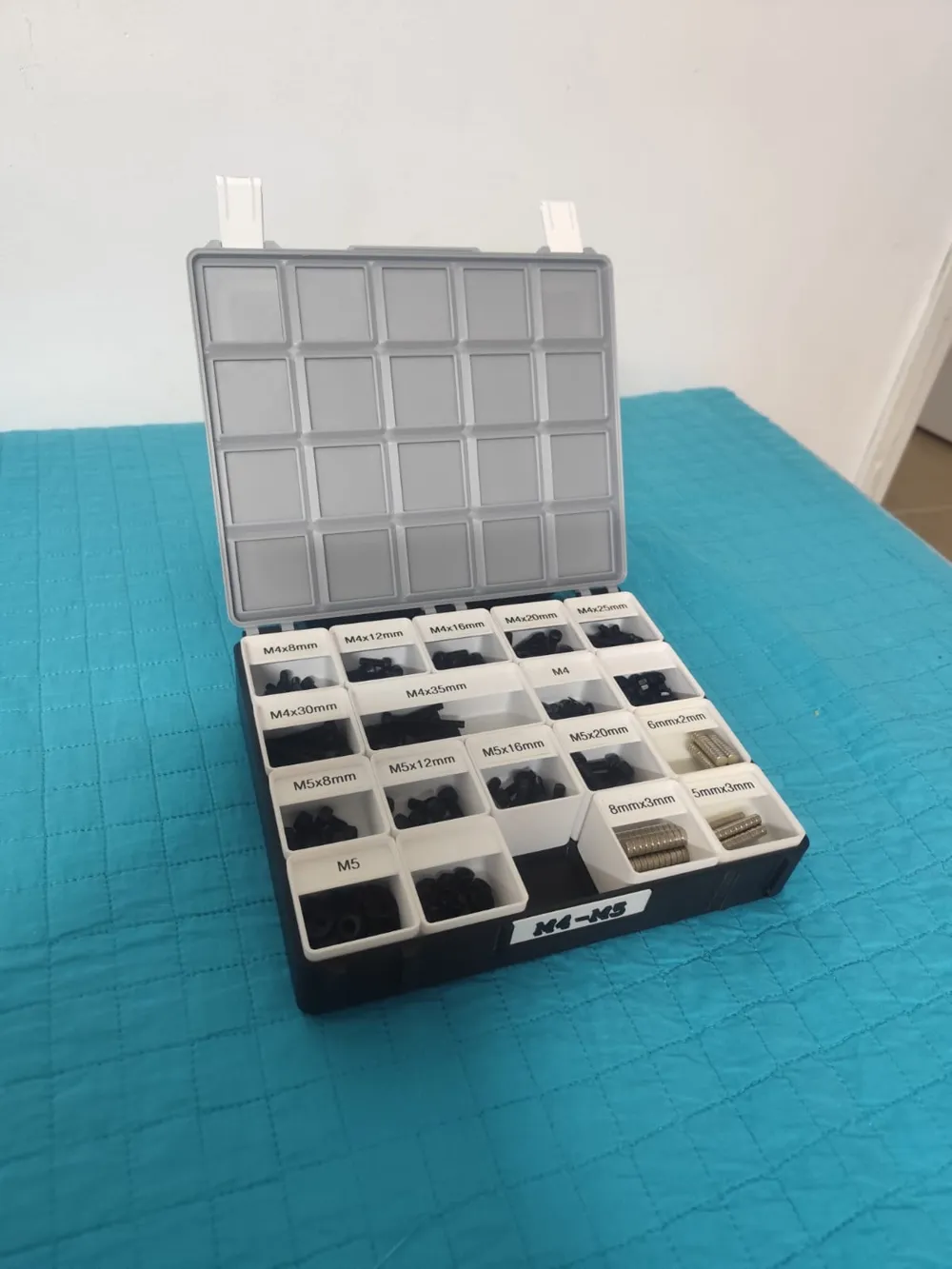 Gridfinity Box 4x5x5 - Free 3D Print Model - MakerWorld