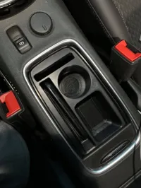 Vide-poche console centrale pour Opel Astra K — photo 1