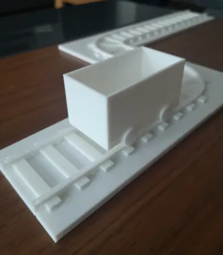 Customizable Railway with additional Cart