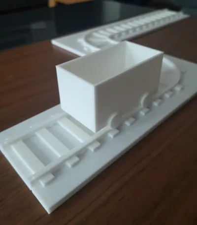 Customizable Railway with additional Cart