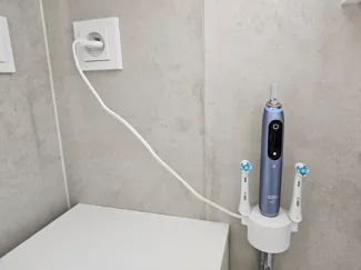 Oral-B IO Electric Toothbrush Stand Wall Mountable