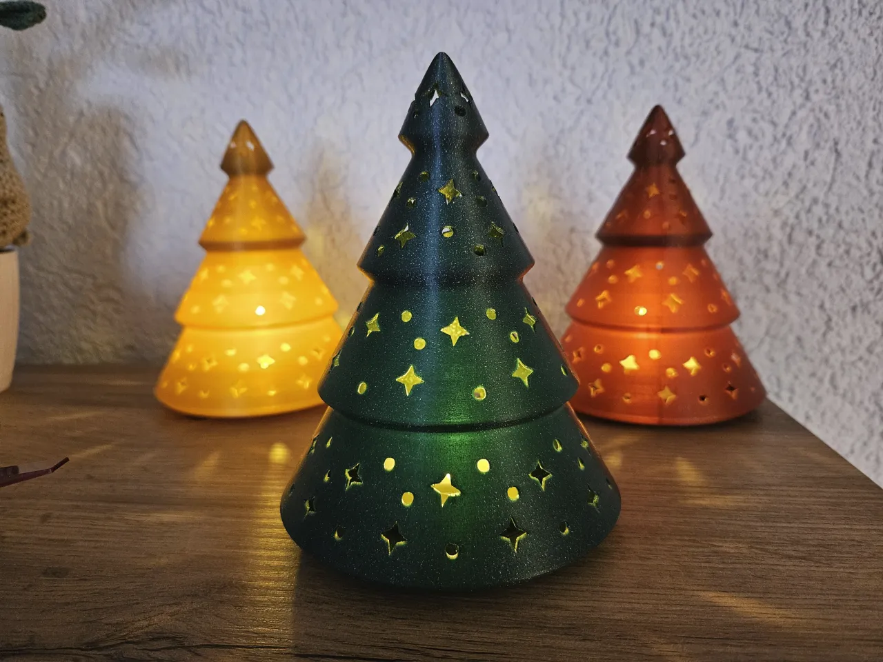 Christmas tree with Tealight view 2