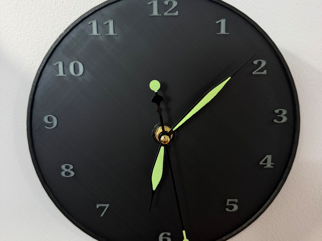 Simple glow in the dark Wall Clock