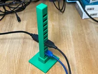Arbre à câbles USB pour bureau — photo 3