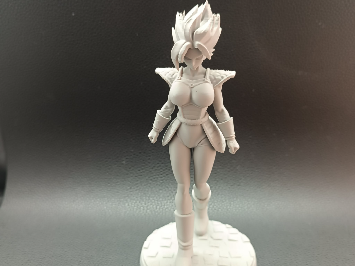Female Super Saiyan Warrior - Dragon Ball Anime