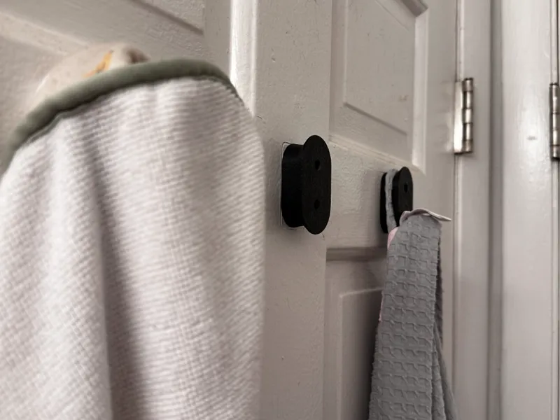 Simple Towel Hook