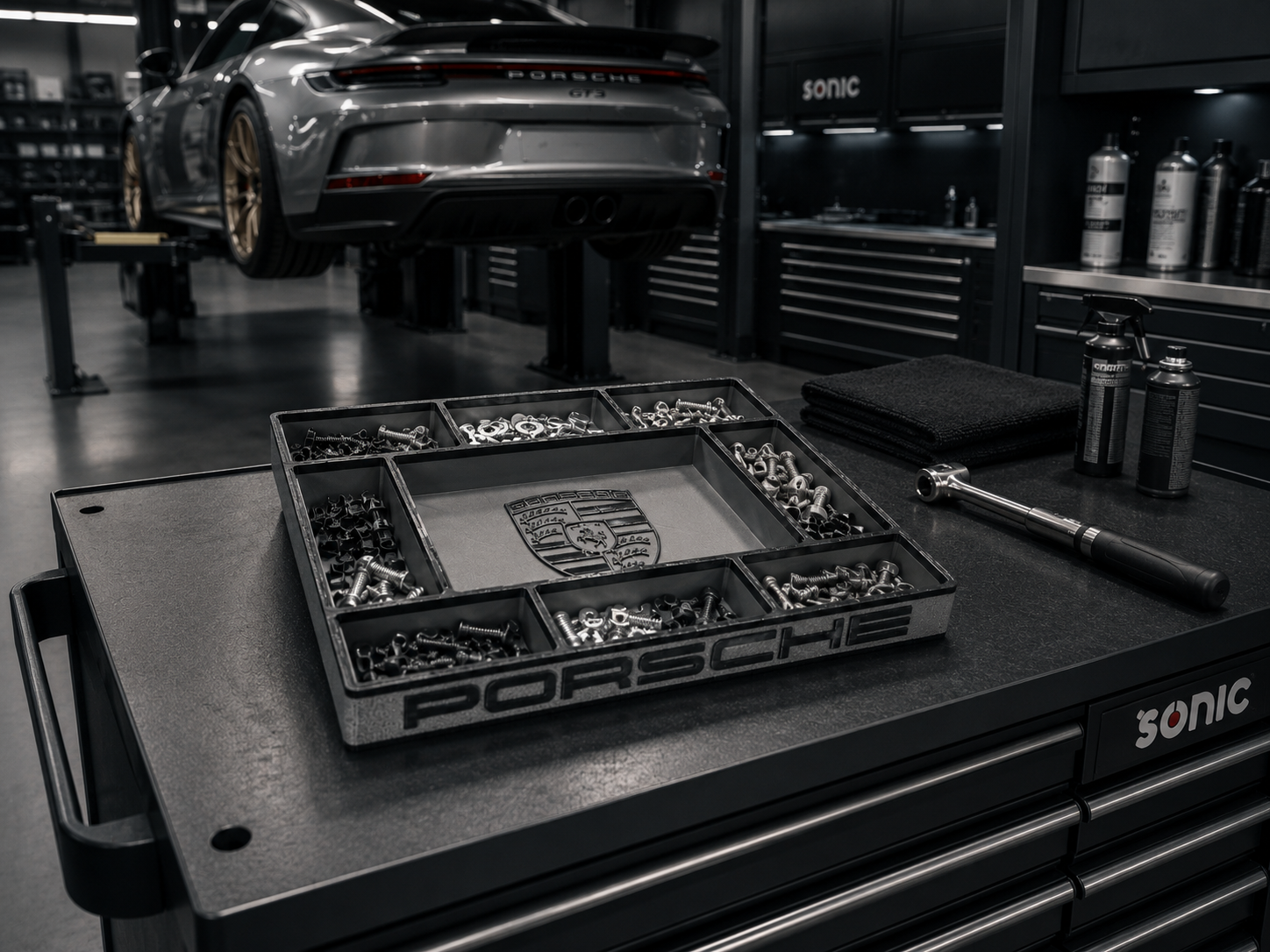 PORSCHE Sortiertablett für Schrauben & Kleinteile 