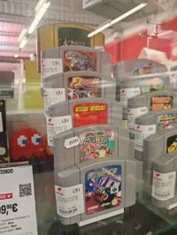 Présentoir pour cartouches de jeux rétro — photo 8