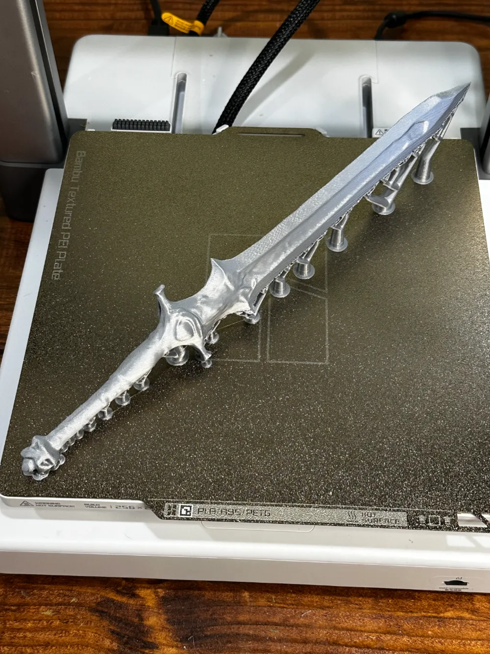 Maker World One Hand One Handed Fantasy Short Sword by Chuch - MakerWorld
