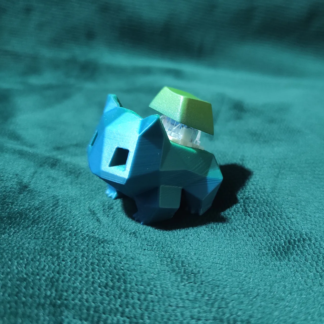 Bulbasaur Fidget Clicker with Keyboard Switch view 3