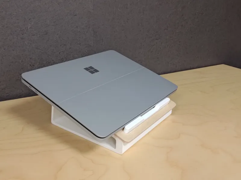 Laptop Stand - Supporto per Laptop da scrivania