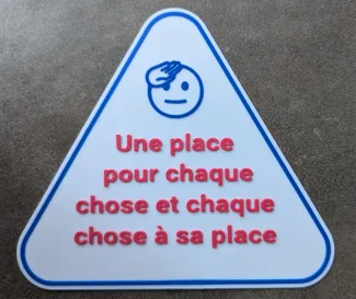 Panneau information rangement