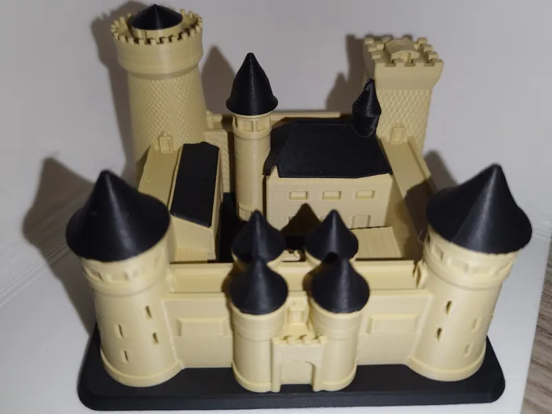 Chateau de Saint Roustan