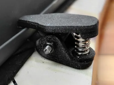 Retaining Clip for Battery Box of DIY E-Skateboard