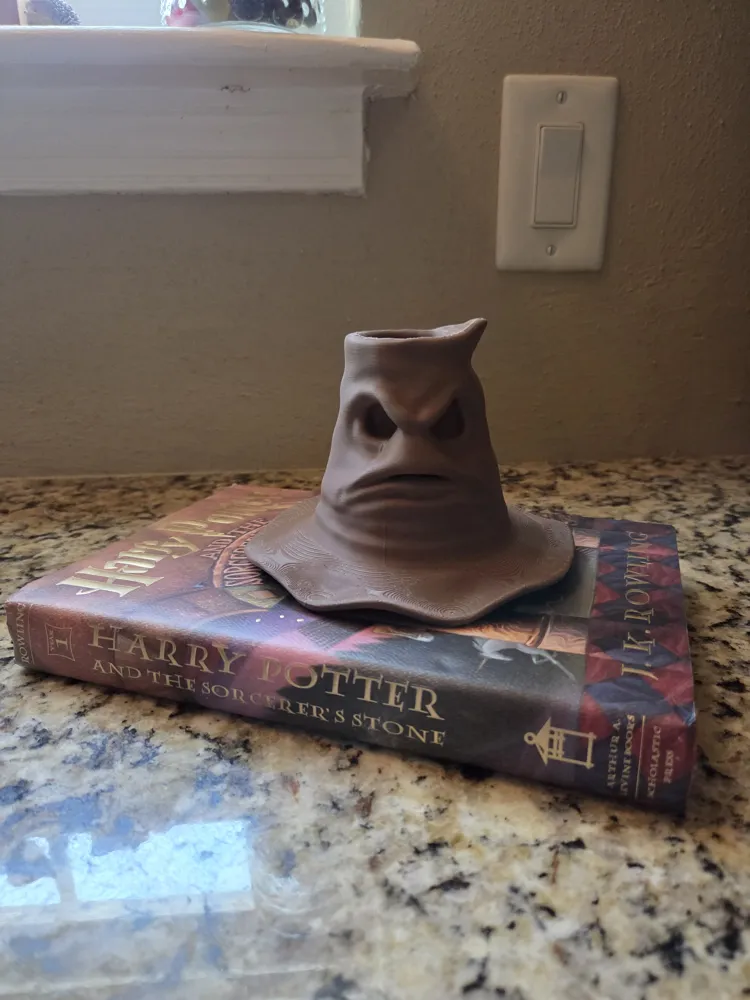 Sorting Hat Paint Brush Holder - Free 3D Print Model - MakerWorld