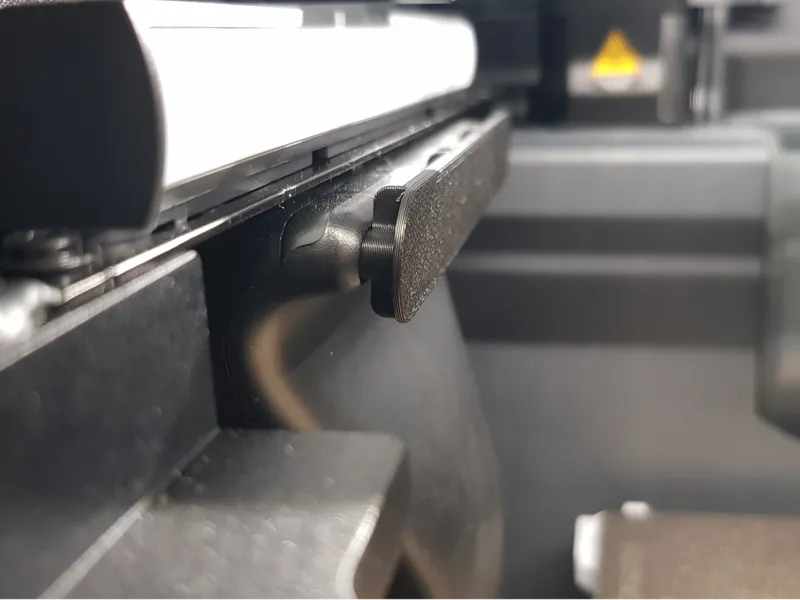 P1S AUX FAN AIRFLOW DEFLECTOR SHIELD