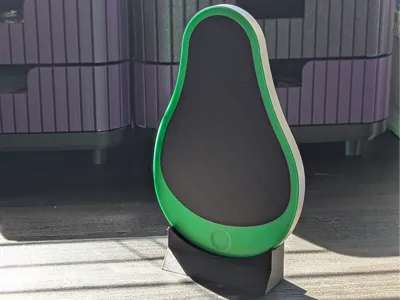 Avocado Prop Cellular Device with Stand