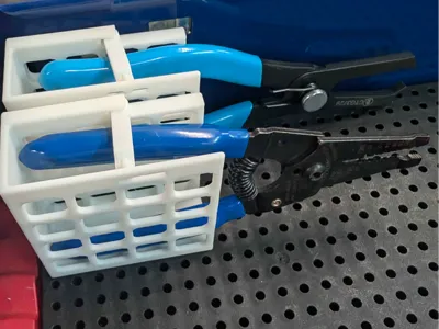OGM - Spring Loaded Pliers Adapter