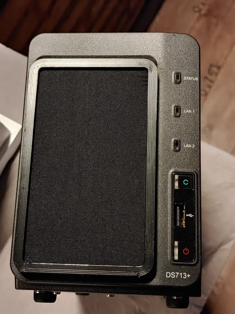 Synology DS713+ Staubfilter