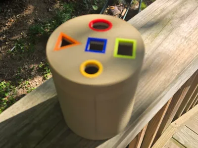Montessori Peg Cup