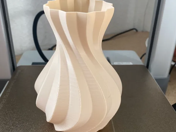 https://makerworld.bblmw.com/makerworld/model/US637840807792cd/design/2025-08-23_6f41d68fb0e248.jpg