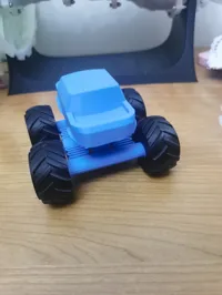 Monster truck à suspension — photo 3