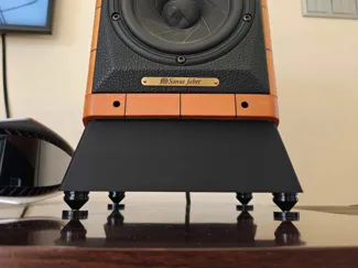 Sonus Fiber tv stand
