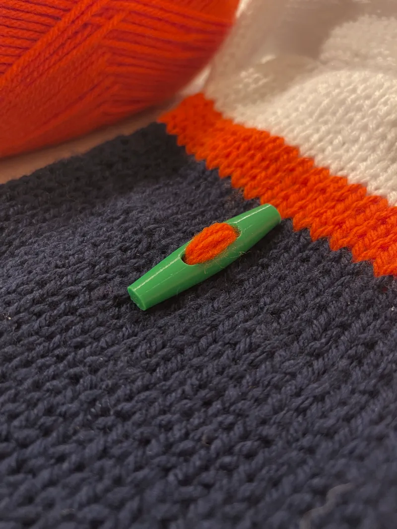 Simple Toggle Button (2" Length, 3/16" Holes)