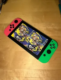 Added a back plate so it can be used as a photo frame