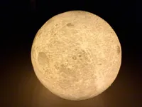 Lampe lune LED rapide à imprimer — photo 6