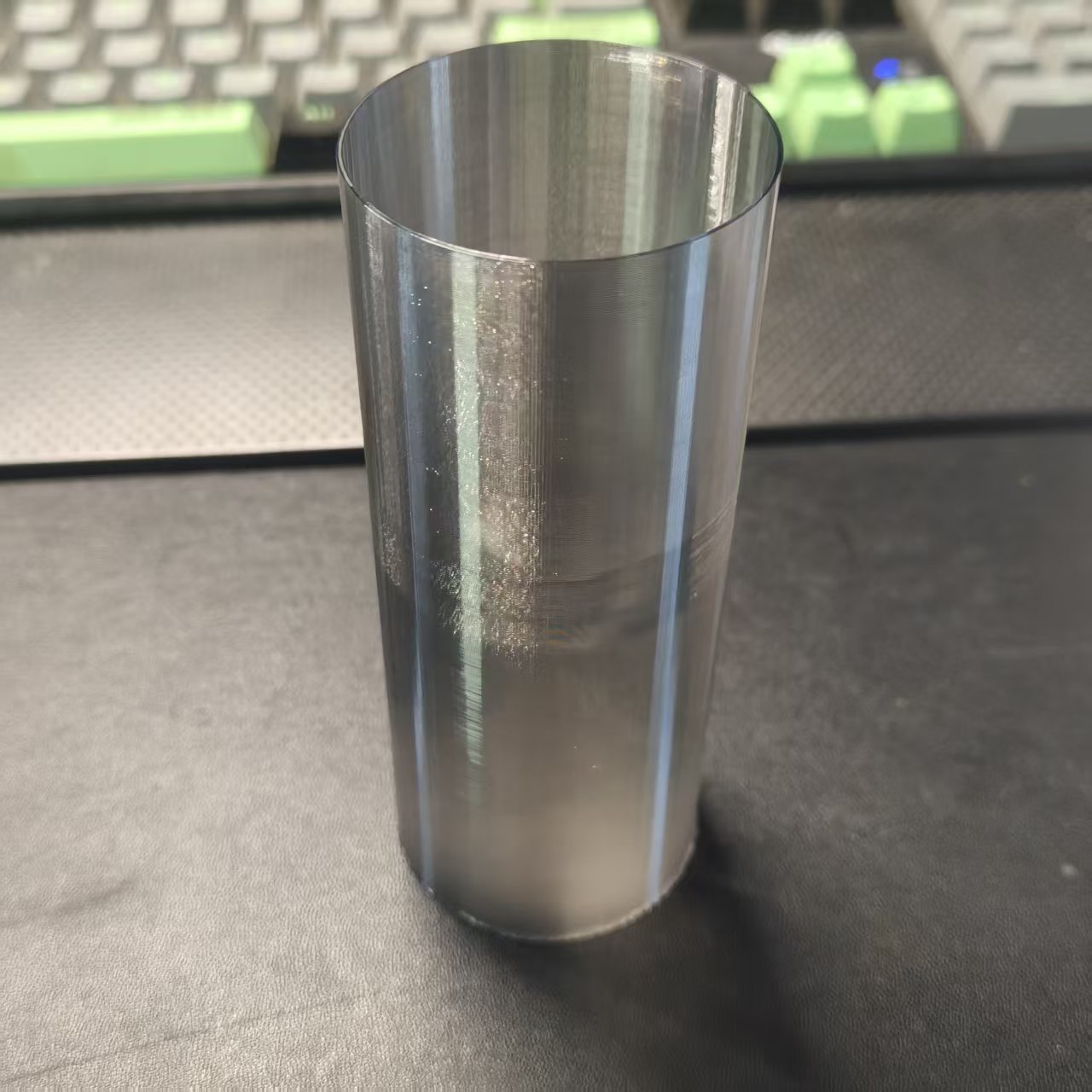 Miniatura 2 do modelo 3D 未来感香薰加湿器