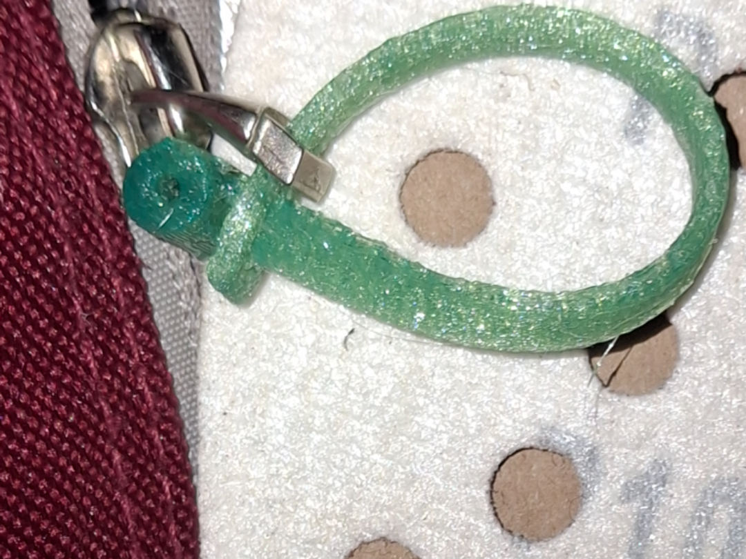 tpu Zipper pull tab