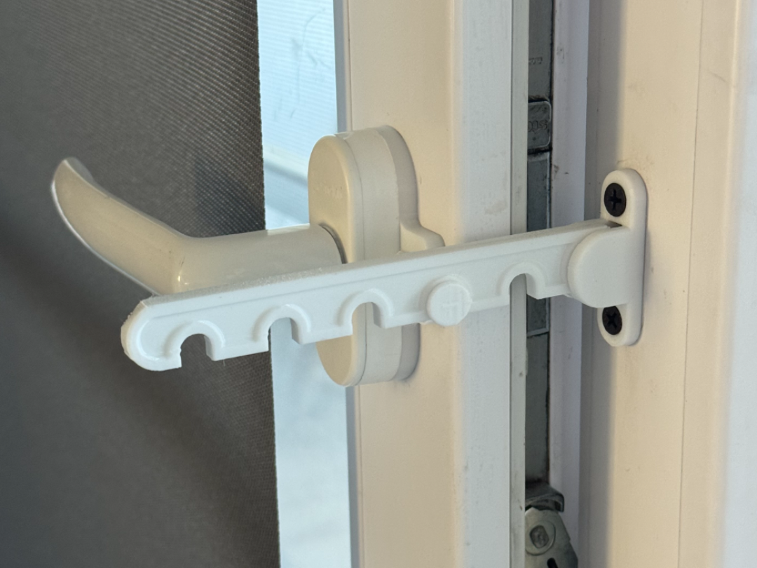 Adjustable Window Holder