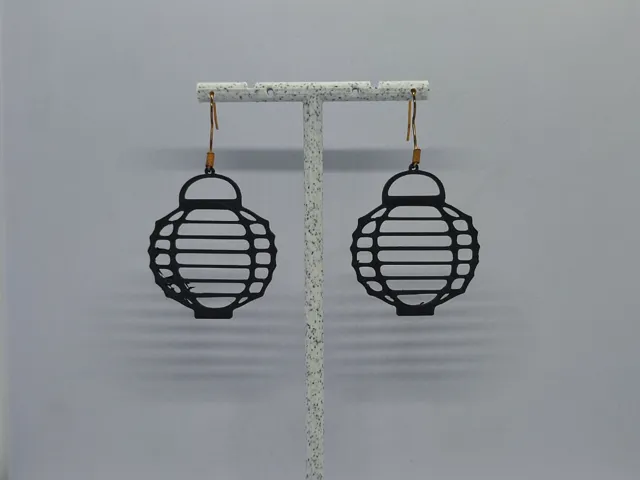 Aretes Linterna Oriental