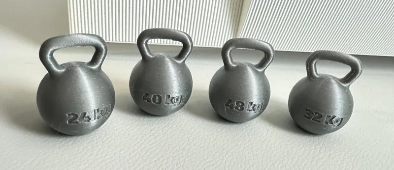 Kettlebell keychain