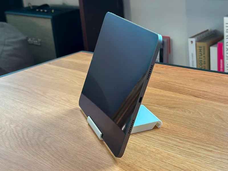 Minimalist Stand iPad Pro & Air - Dual Angle