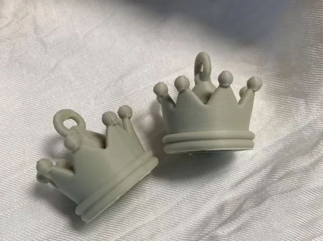 立体皇冠耳环