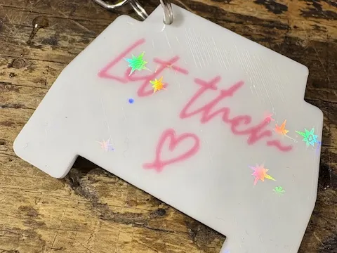 Jeep girl keychain "let them"